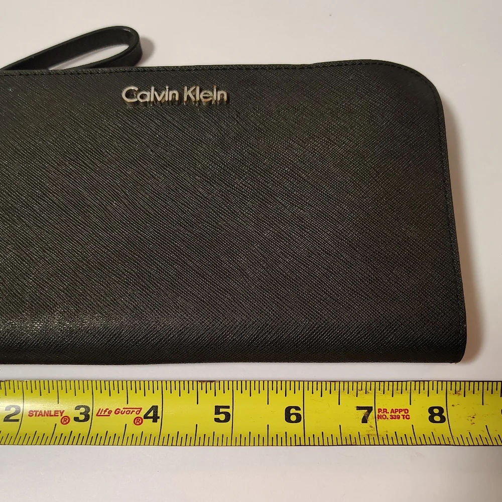 Calvin Klein Wallet Clutch Zip around Saffiano Leather Black 8